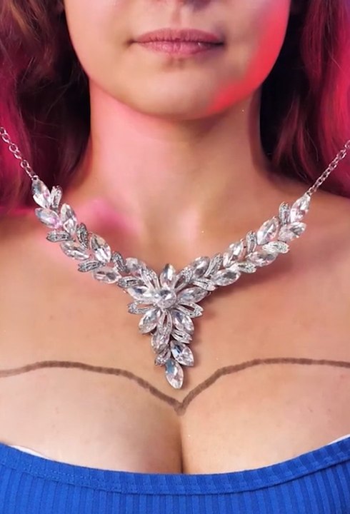 What to wear on which necklines? Ultimate jewelry guide which every woman would love!