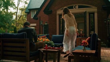 Falling for a Killer: A Thrilling Family Mystery 🔪