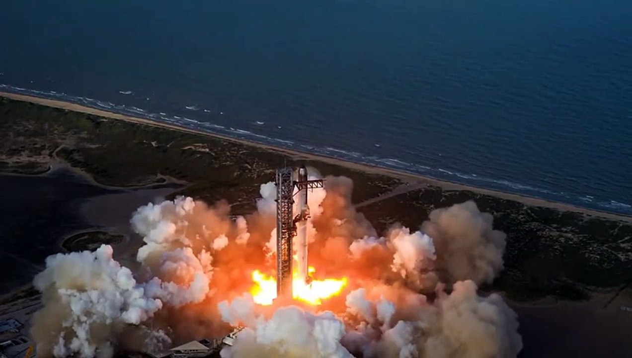 See SpaceX Starship's 10th launch in epic 4K slow motion