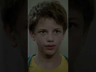 عصابة تدّعي أنها شرطة تخطف طفل صغير  - المفقود #shorts  - #kayıp