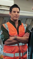 The Hidden Billionaire in First Class USA #ReelShort
