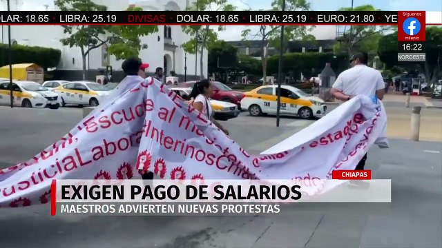 En Chiapas, maestros interinos se manifiestan para exigir pagos de salarios atrasados