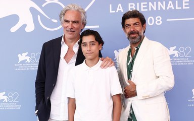 Il più bel film italiano (dopo Sorrentino) di Venezia 2025 è Il maestro con Favino: intervista