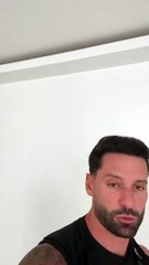 Story Instagram de Hugo Manos datant du 29 août 2025. L'ex-compagnon de Laurent Ruquier inquiet face à l'avancement des travaux de son nouvel appartement.