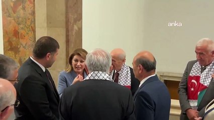 Asu Kaya'dan Bahçeli'ye:  Meclis sizinle güzel