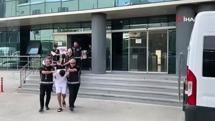 Interpol'ün listesindeki azılı örgüt lideri Türkiye'de yakalandı