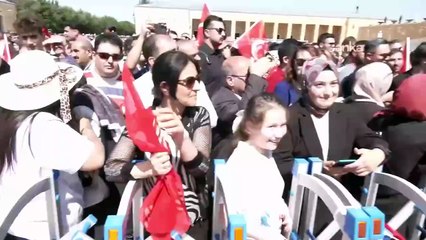 CHP'li vekil isyan etti: Anıtkabir'de slogan tartışması