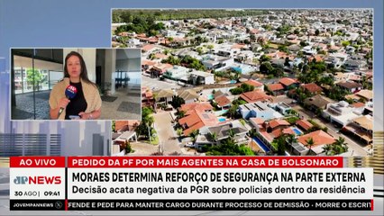 Moraes determina reforço de segurança na parte externa na casa de Bolsonaro