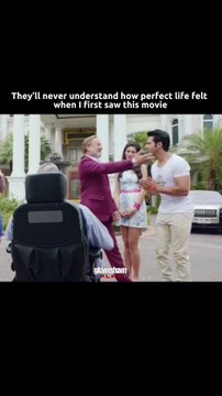 Back when Bollywood rom-coms hit different and life felt carefree 😭❤️ #GlamSham #Bollywood #BollywoodComedy #VarunDhawan #MainTeraHero [ GlamSham, Bollywood, Bollywood Comedy, Varun Dhawan, Main Tera Hero ]
