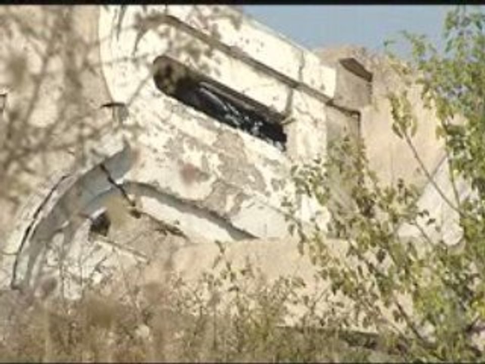 Kosovo. Septembre 2007. Zoom Europa