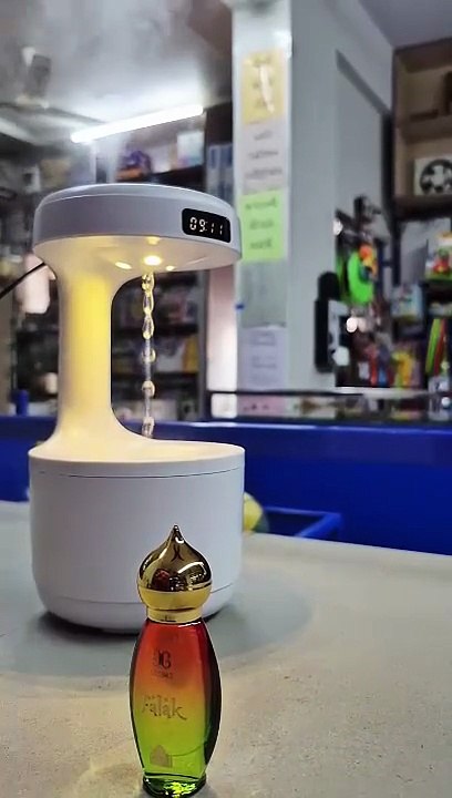 Unboxing Anti-Gravity Essential Oil Diffuser 💧  Quiet Mist Humidifier Night Light