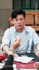 Superb gambling skills! The poor guy slaps the nouveau riche in the face!