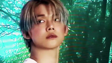 TXT (투모로우바이투게더) Starkissed - Concept Clip 'Alight'