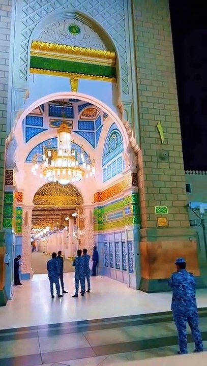 Nabi Apko Maine Dekha Nahi Hai | Naat | Rabi ul Awal Special | Hira Shaukat #shorts