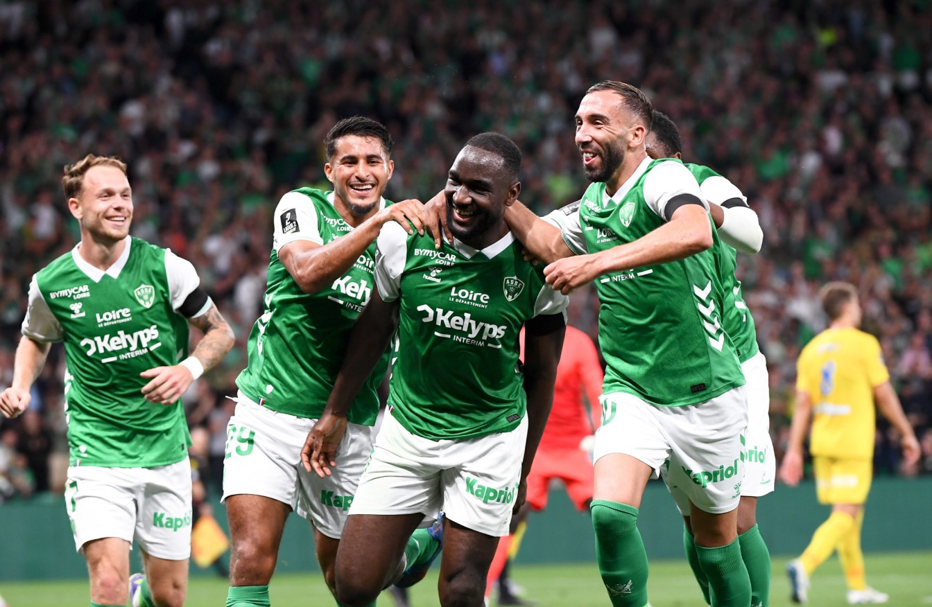 Ligue 2 : Grenoble freine Saint-Etienne