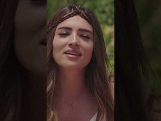 علاء ترك فراشة يشتغل لحاله 🤣 | مسلسل حكاية بودروم #حكاية_بودروم #bodrummasalı #kanald #shorts