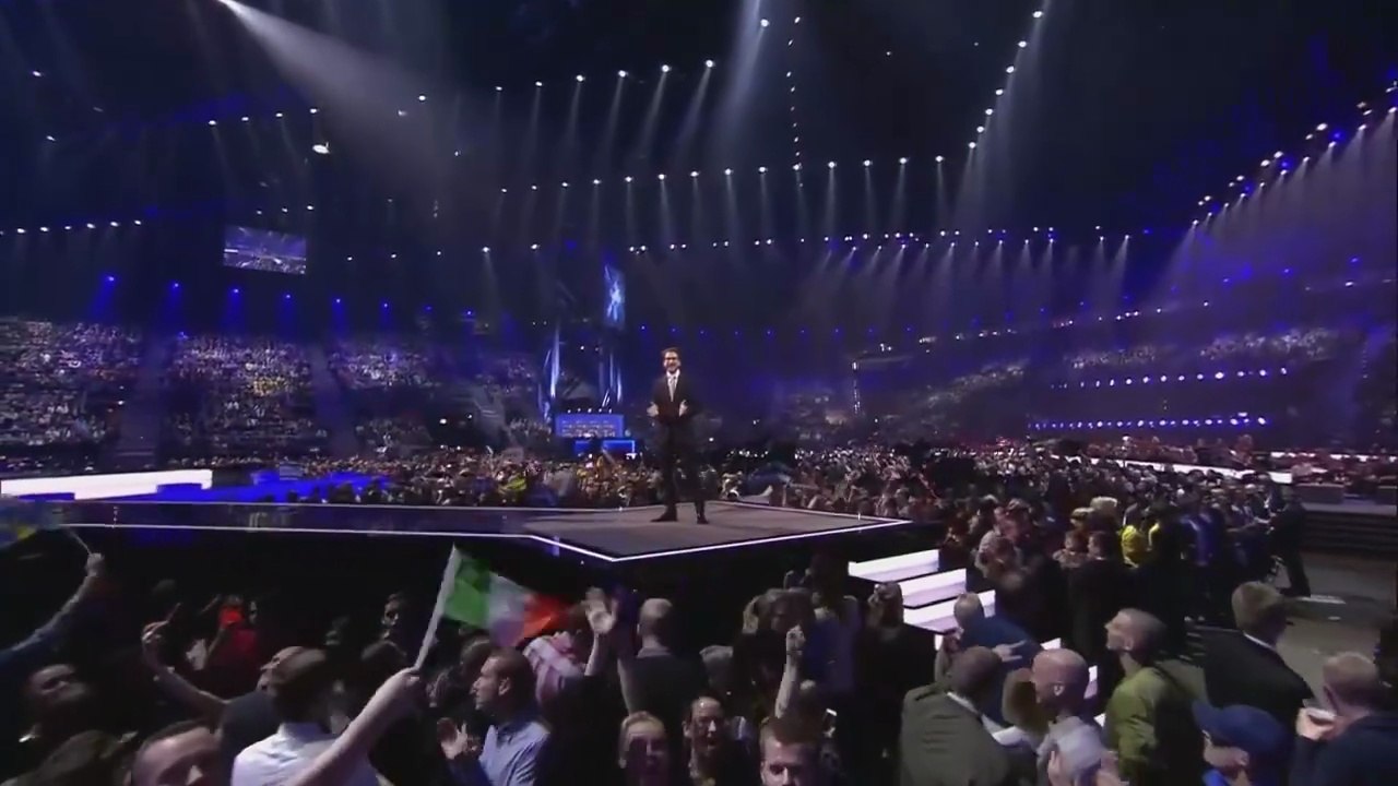 KLIP med Jon Ola Sand - Executive Supervisor of the ESC | No commentary - Semi Final 1 - Eurovision Song Contest 2014 | DR