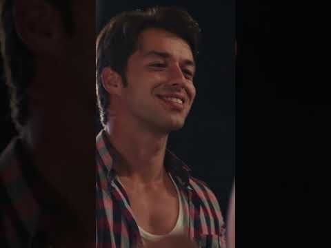 رقصة علاء و لارا أمام أنظار إيلين 🙄 | مسلسل حكاية بودروم #حكاية_بودروم #bodrummasalı #kanald #shorts