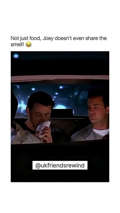 joey doesn't share his food smell