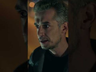 لازم تودعي أخوكي 😥 | مسلسل عزيزة #azize #shorts #kanald #handeerçel