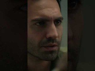 انتِ مو انتِ 😕 | مسلسل عزيزة #azize #shorts #kanald #handeerçel