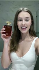 "Science Says This Scent Makes You More Attractive 🧬"