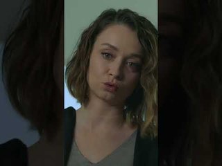 تخلصّت من الأدلّة  😶 | مسلسل عزيزة #azize #shorts #kanald #handeerçel