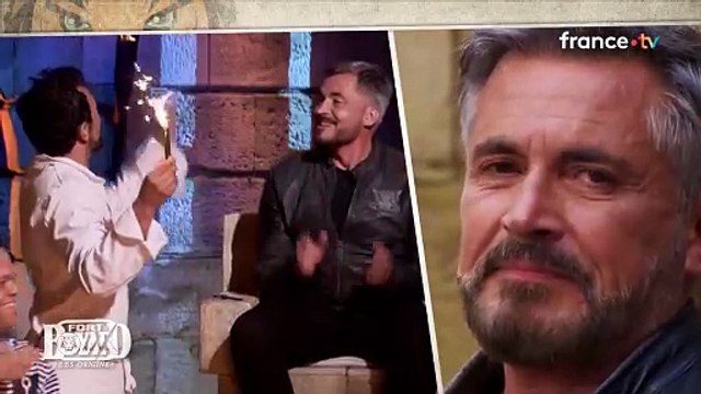 Olivier Minne en larmes pendant l’hommage de son ami le Père Fouras dans Fort Boyard pour sa dernière