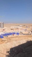 Şanlıurfa’nın Haliliye ilçesinde yapımı süren TOKİ şantiyesinde işçiler arasında çıkan kavga sonucu 2 kişi yaralandı.