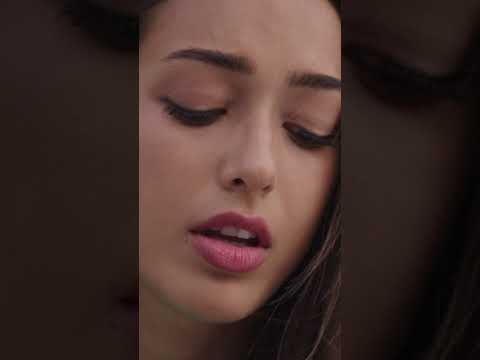 روز بتستجوب فراشة 🤔 | مسلسل حكاية بودروم #حكاية_بودروم #bodrummasalı #kanald #shorts