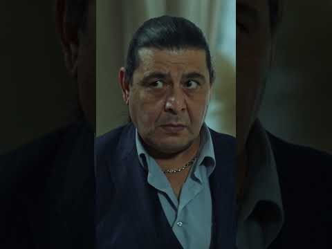 كارطال فضح برباروس 😕 | مسلسل عزيزة #azize #shorts #kanald #handeerçel