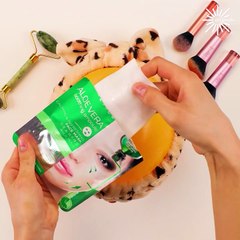 Enjoy the soothing sounds of ASMR balloon makeup 🎨💄🎈