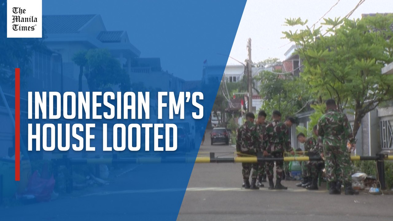 Soldiers secure looted home of Indonesian FM's as protest anger grows