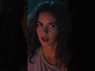 إنتي بطلة يا بنت 😏 | مسلسل حكاية بودروم #حكاية_بودروم #bodrummasalı #kanald #shorts