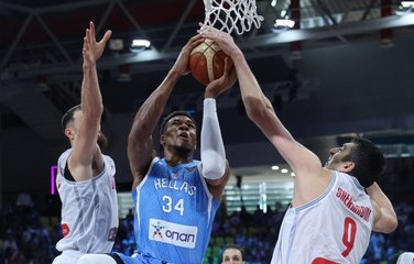 EuroBasket 2025 : Trois sur trois pour la Grèce de Giannis Antetokounmpo