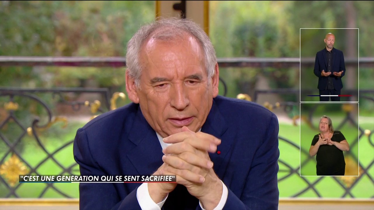 François Bayrou sur la suppression de deux jours fériés : «Cette mesure est discutable»