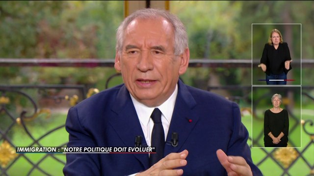 François Bayrou sur l'immigration : «C'est une situation d'abus, une situation de désordre complet»