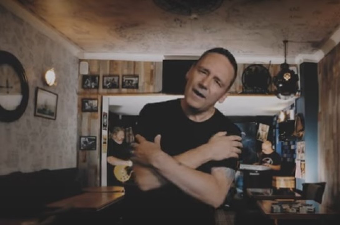 David Palfreyman records video for Overtime Hours in Chesterfield pub