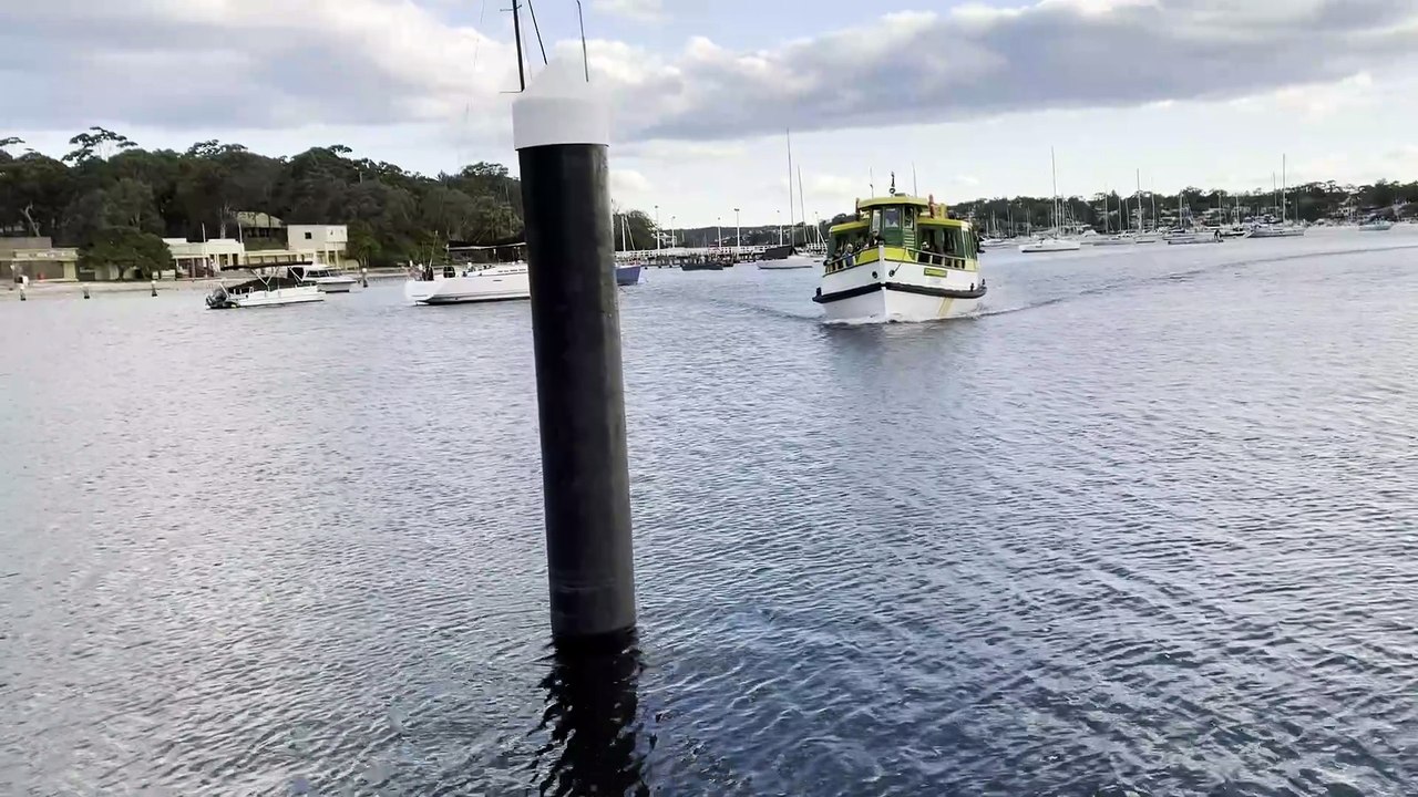 MV Curranulla ferry at Cronulla