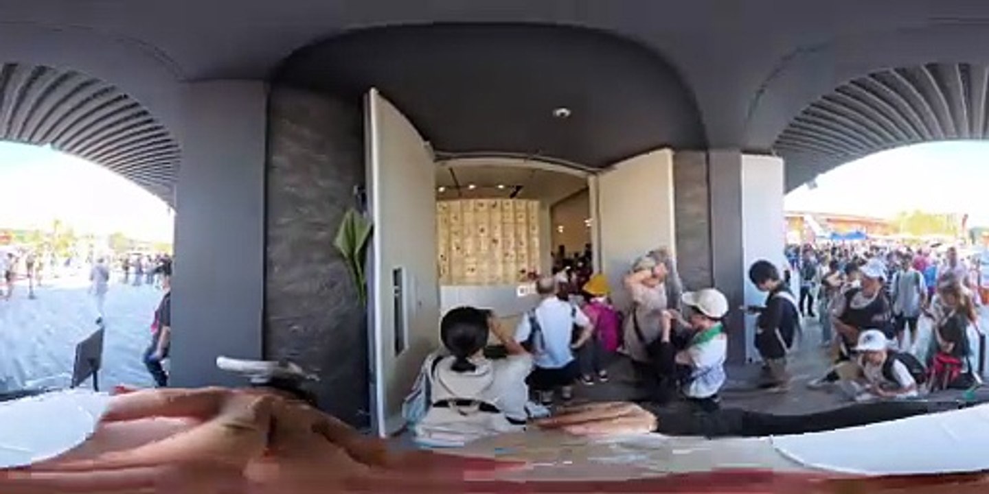 【VR旅行】ラトビア館を360°で散策｜大阪から世界へ　バルトの魅力を発見！ラトビア館を360度カメラで体験　[VR Travel] Explore the Latvia Pavilion in 360° | From Osaka to the world, discover the charm of the Baltic region! Experience the Latvia Pavilion with a 360° camera