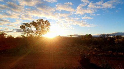 Epic Australian Desert Sunset | The Heart of the Continent Revealed