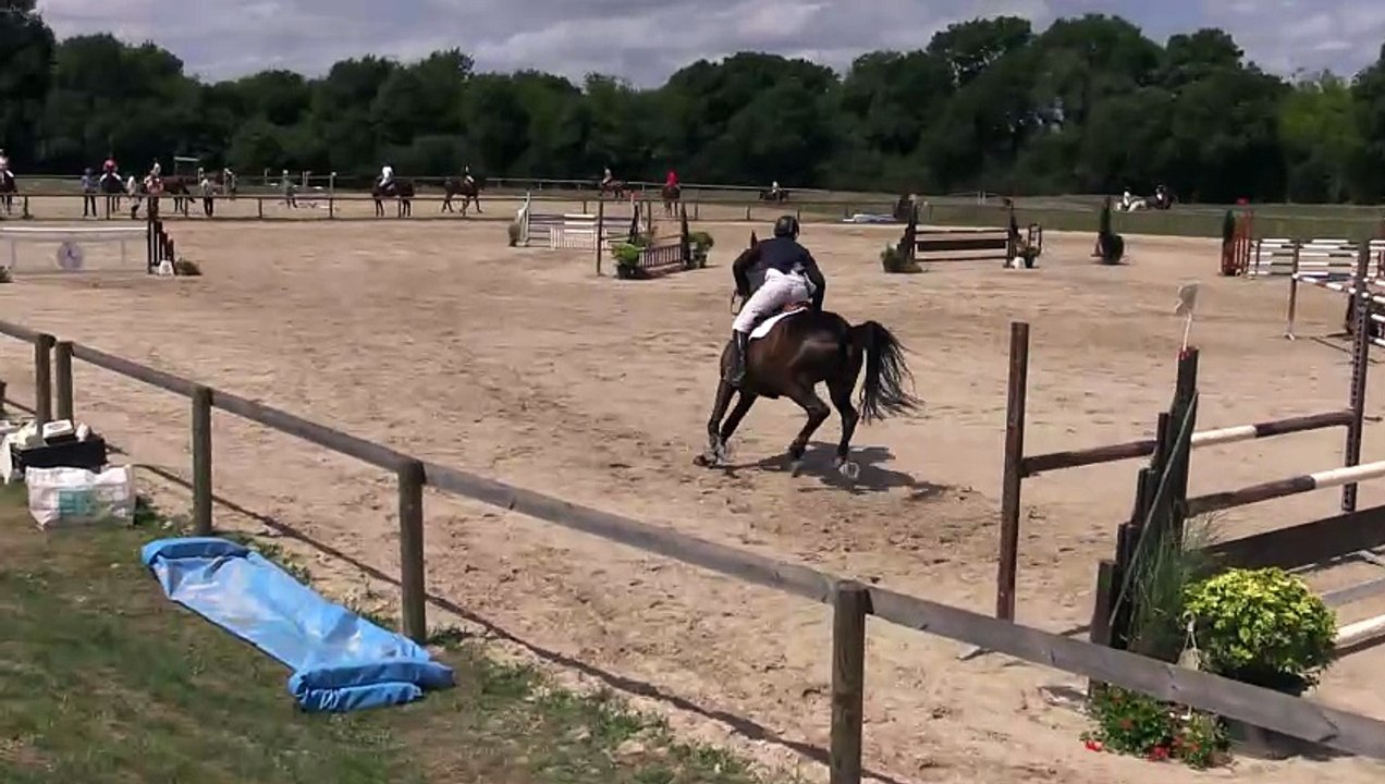 ILE BRAGARD 30-07-2017 Amateur 2 Grand Prix (1,10 m) 27