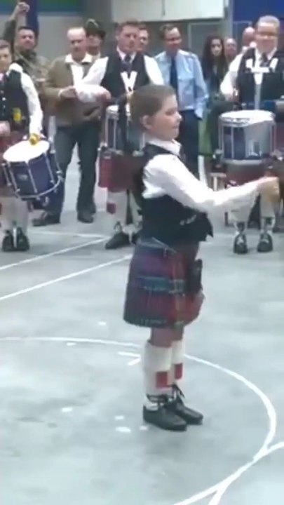 This Cute Little Drum Major. 🔥 💪 😍 ❤️