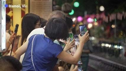 La rue du train à Hanoï: un lieu unique maintes fois destiné à fermer, sauvé par ses touristes