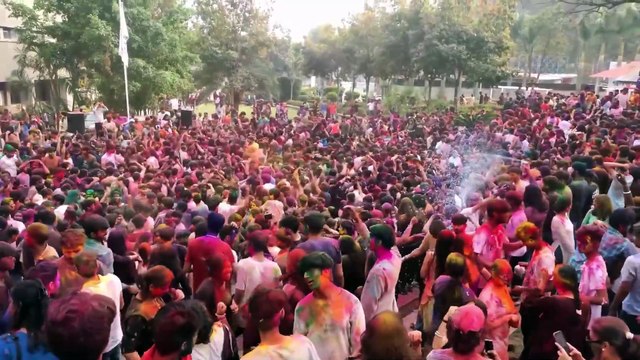Holi hai आई रे आई, होली आई | Holi Festive Song🌈