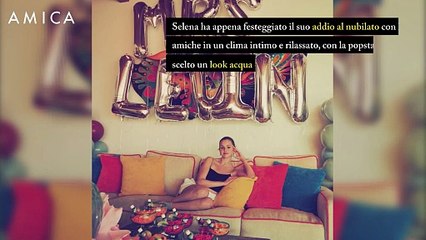 La manicure da promessa sposa di Selena Gomez