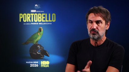 Fabrizio Gifuni a Venezia 82: "Quella di Tortora è una delle pagine più nere di stampa e media"