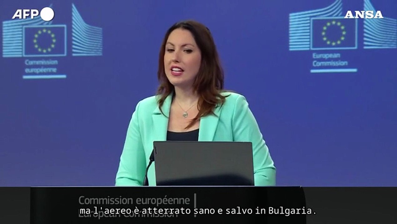 Ue: "L'interferenza Gps all'aereo di von der Leyen rafforza l'impegno sulla difesa"