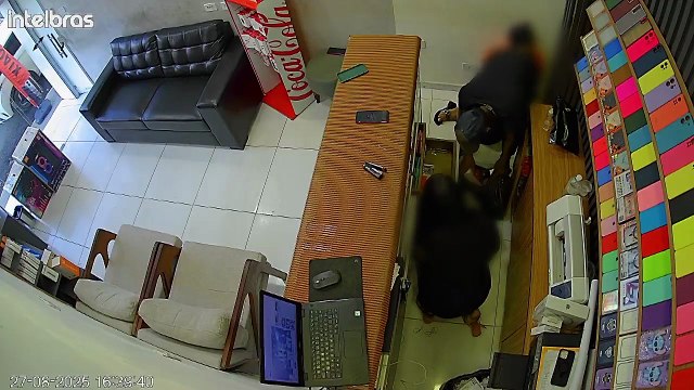 Onda de Assaltos em lojas de Celulares em Vitória de Santo Antão: Terceiro Crime na mesma Cidade Levanta Suspeitas de Quadrilha Especializada