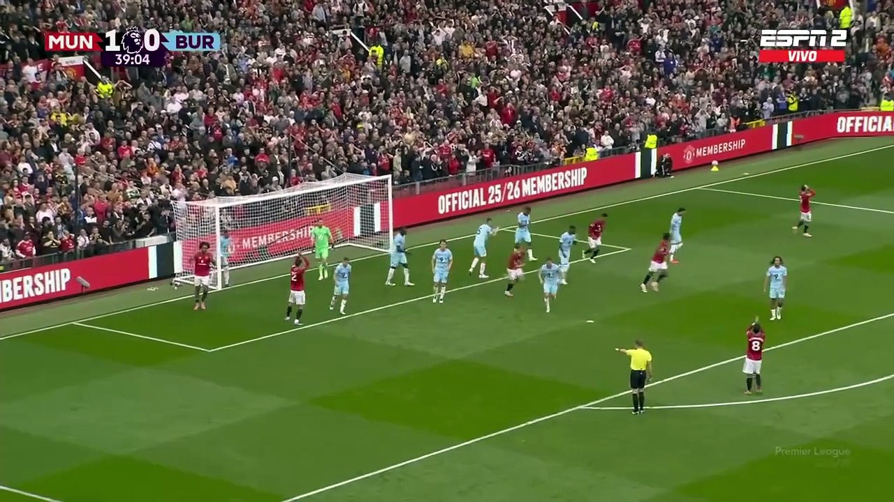 Man Utd 3-2 Burnley | Resumen | Premier League